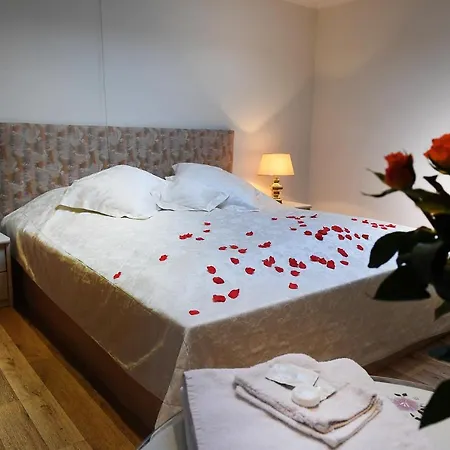 Koolen Hotel 2*